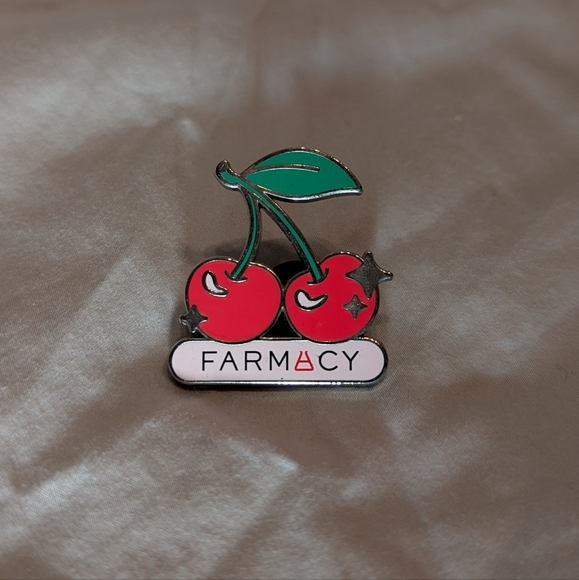 Farmacy Enamel Pin - Picture 1 of 1